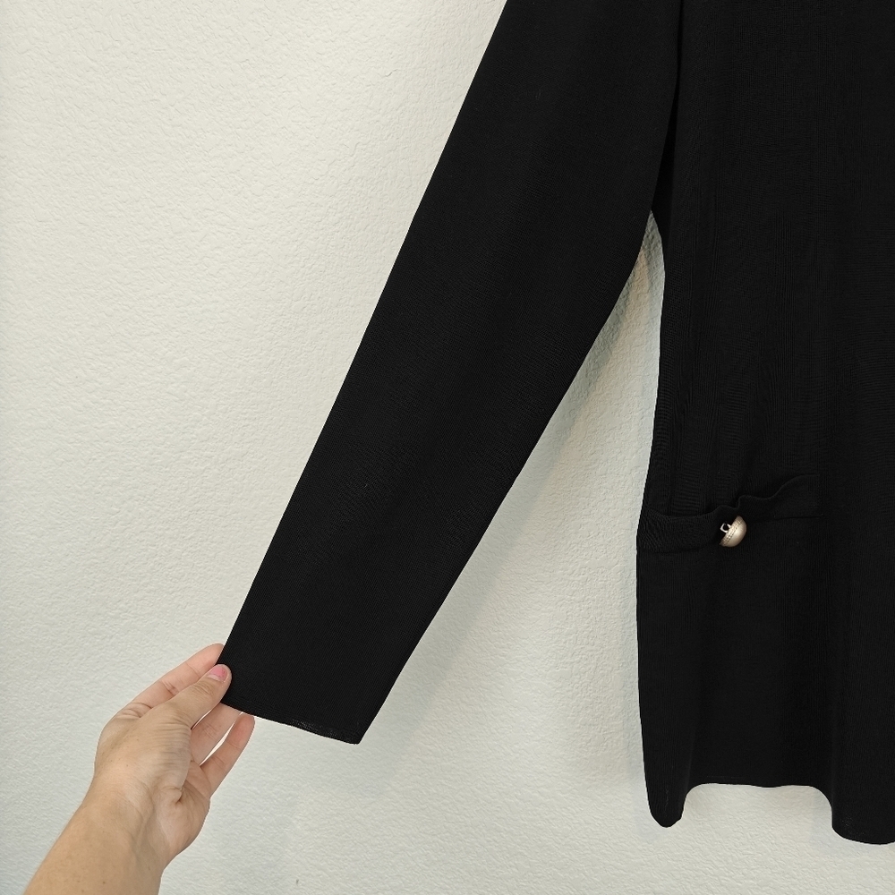 Misook Pearl Button Up Black Light Weight V-neck Cartigan Size Medium Women's - Picture 10 of 14